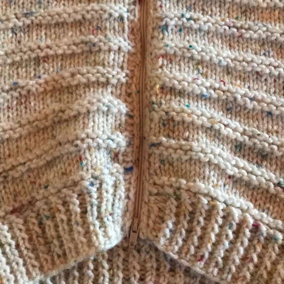 ๐5/$25๐ Crocheted/knit hoodie - Picture 3 of 3